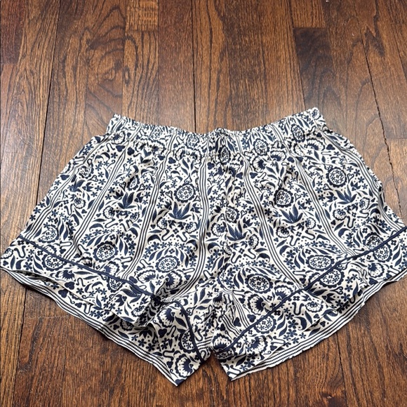 NWT Eberjey x Casa Del Sol - Inez Washable Silk Printed Short PJ Set size small - Picture 6 of 15